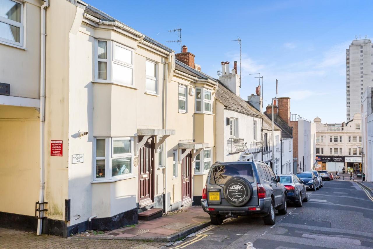 Modern Mews House With Free Parking Space, And Patio By Huluki Sussex Stays Brighton Ngoại thất bức ảnh